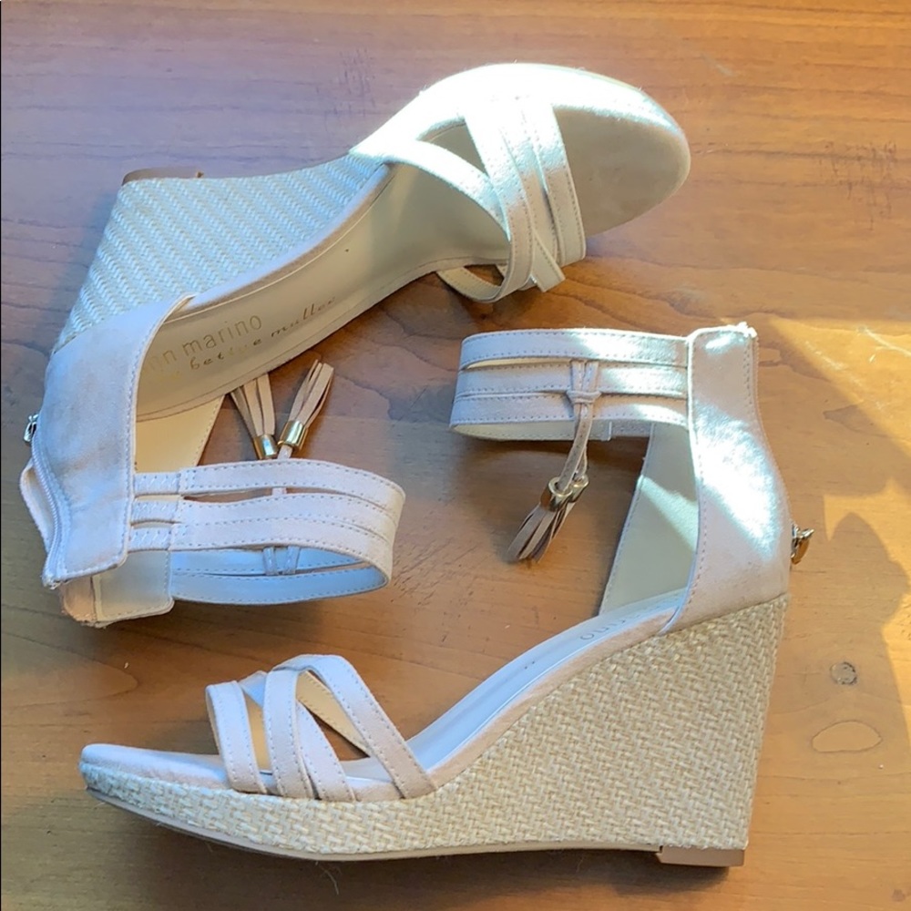 Sandals - Picture 5 of 7